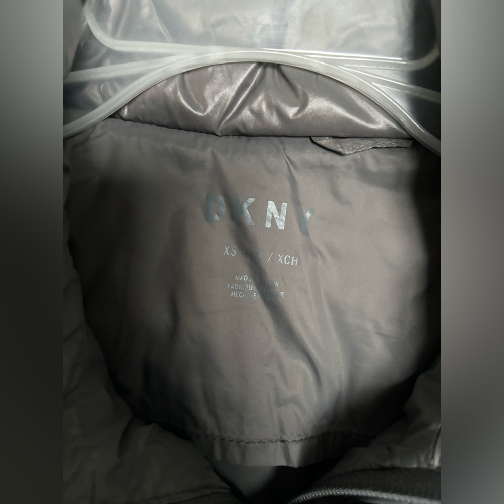 Jacket - Picture 2 of 4